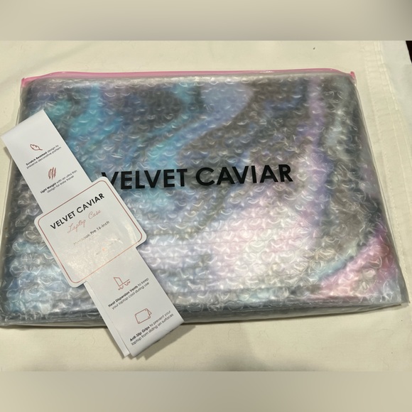 Velvet Caviar Galaxy Glitter Marble MacBook Case 2.0 NEW - Picture 11 of 11